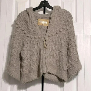 Kaisel tan cropped knit cardigan sweater size small